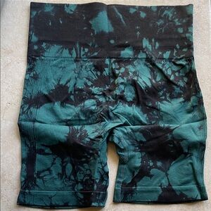 Emerald and Black Tie-Dye Bike Shorts